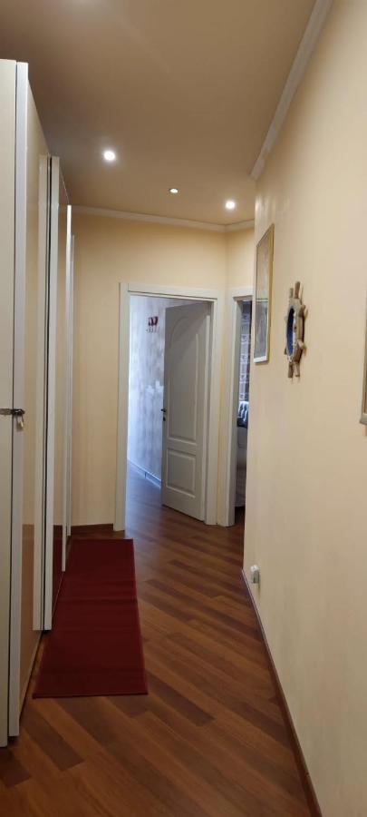 Azzurra Holiday Home - 850 M Al Mare - 75 Mq - Balconata Vivibile - Wi-Fi - Pay Tv Gratis - Posteggio Auto Condominiale Non Assegnato Rapallo Kültér fotó